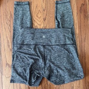 Lululemon leggings size 10